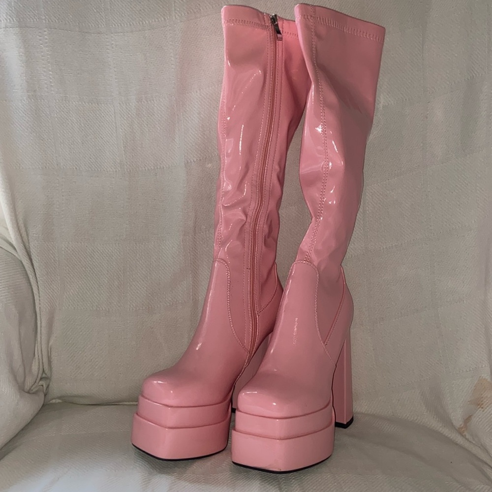 Wet Kiss pink platform boots sz 8. Barbie costume